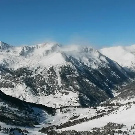 Well-located, 3-bedroom In Beautiful Andorra With Wifi - 150 Apartamento *